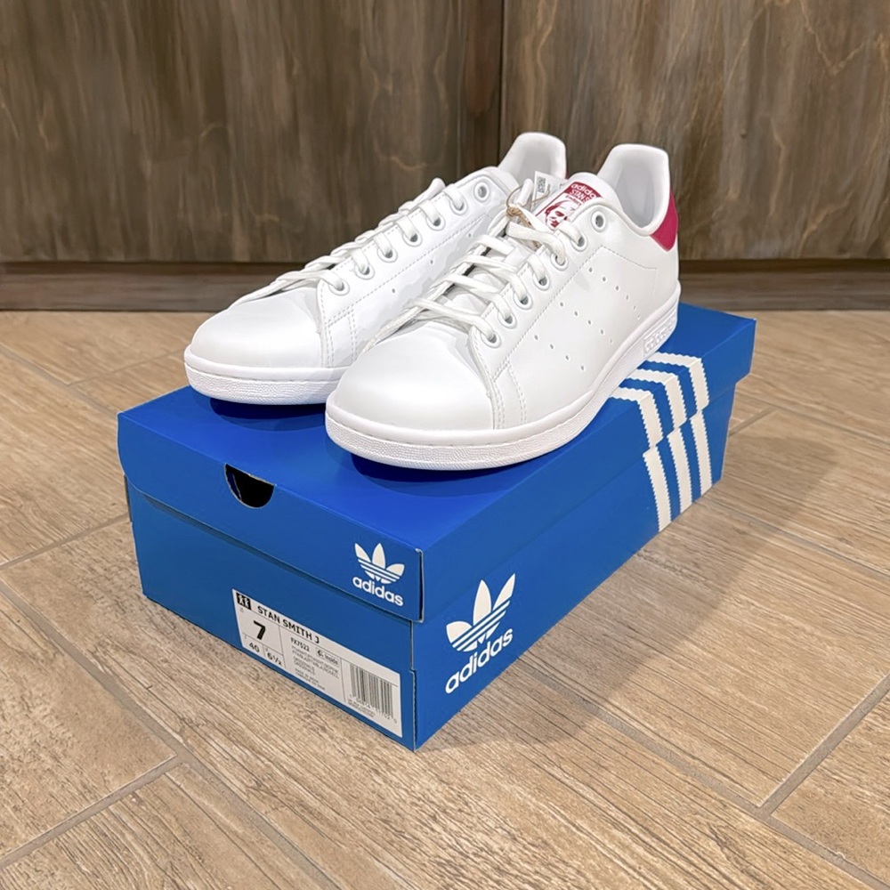 Adidas Originals Stan Smith Shoes (Size: 7)